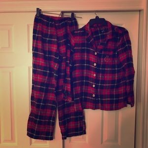 Comfy women’s flannel pajamas